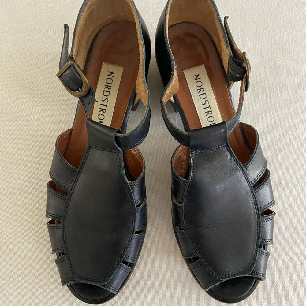 Vintage Nordstrom Black Women's Sandals - Picture 4 of 10